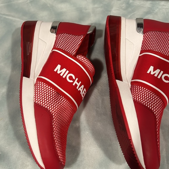Michael Kors used red and white slip ons size 9 - Picture 2 of 4